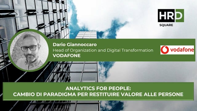 Thumbnail Analytics for people Cambio di paradigma per restituire valore alle persone VODAFONE